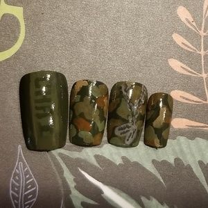 Military wife glue ons donating to charity